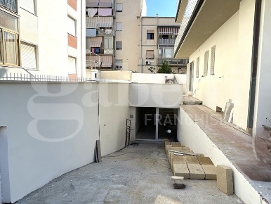 Foto Box a Follonica Cassarello, Senzuno, Salciaina di 40 m² con 2 locali