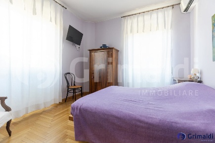 Foto Appartamento in POGGIO AMENO, Roma Ardeatino - Montagnola di 126 m²
