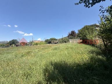 Foto Terreno residenziale in Via delle querce 10, Fiuggi di 1100 m²