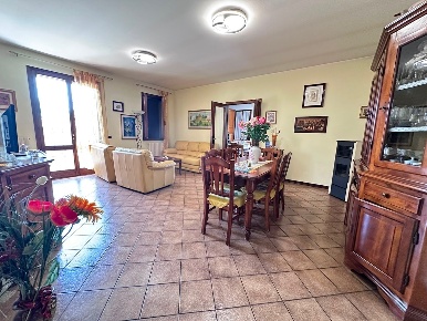 Foto Appartamento in Via San Francesco, Anguillara Veneta Centro di 180 m²