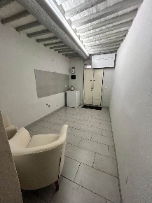 Foto Attività commerciale a Siena San Domenico - Fontebranda di 21 m²