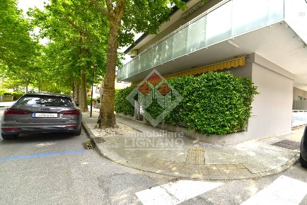 Foto Appartamento a Lignano Sabbiadoro di 76 m² con 4 locali in vendita