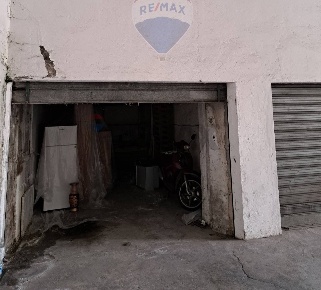 Foto Posti auto in Via Adamo Giangiulio 4, Lanciano Centro di 20 m²