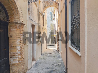 Foto Case semi ndipendenti in Via Capocroce 2-5, Paglieta Centro di 135 m²