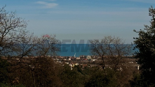 Foto Terreno residenziale in Località Cianchetta via Torremontanara 159,