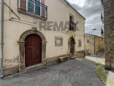 Foto Case semi ndipendenti in Salita della Pace 2, Montazzoli di 180 m²