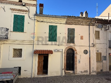 Foto Case semi ndipendenti in Piazza Marconi 1, Castel Frentano Centro