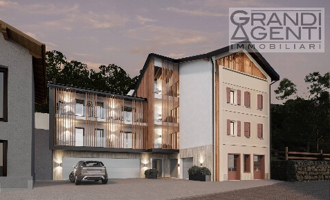 Foto Appartamento in Via Emilio Colpi 275, Folgaria di 103 m² con 4 locali