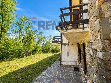 Foto Case semi ndipendenti in Località Fontanedo snc, Rocchetta di Vara