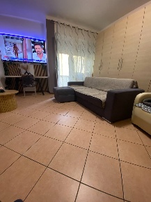 Foto Appartamento a Novara di 90 m² con 3 locali in vendita