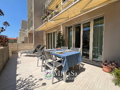Foto Appartamento in viale del tirreno 369, Pisa Calambrone di 115 m²