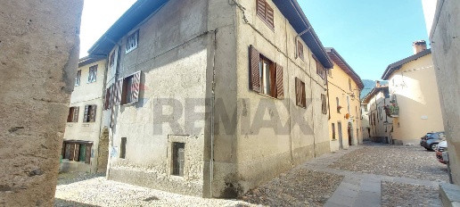 Foto Case semi ndipendenti in Via Borghetto 2, Castello Cabiaglio di 125 m²