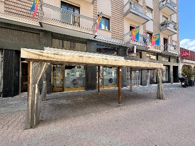 Foto Attività commerciale in via Ospedale 14-16, Asti di 40 m² con 2 locali