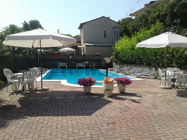 Foto Residence in Viale Europa 40, Ortona Lido Riccio di 500 m² in vendita