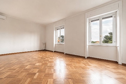 Foto Appartamento in Via Andrea Maria Ampere, Milano Città Studi di 131 m²