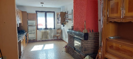 Foto Case semi ndipendenti in Via F. Filzi 13, Cuveglio Cavona di 160 m²