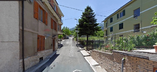 Foto Appartamento in Via Fontana Terranova 43, Palena di 98 m² con 4 locali