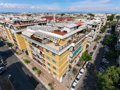 Foto Appartamento in Via Delle Baleniere 92, Roma Ostia Ponente di 125 m²