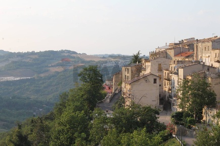Foto Case semi ndipendenti in Via Boregne 4, Palombaro Centro di 92 m²