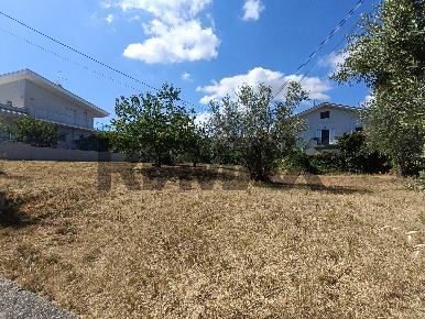Foto Terreno residenziale in Via per Treglio 68, Lanciano Centro di 740 m²