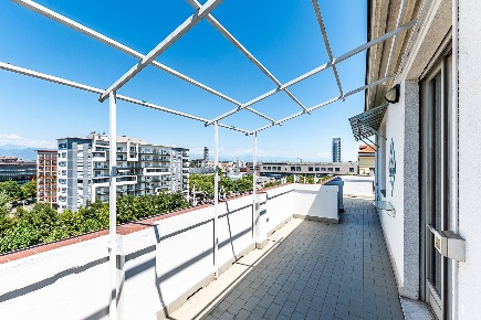 Foto Attico in Corso Mediterraneo, Torino Crocetta di 60 m² con 2 locali