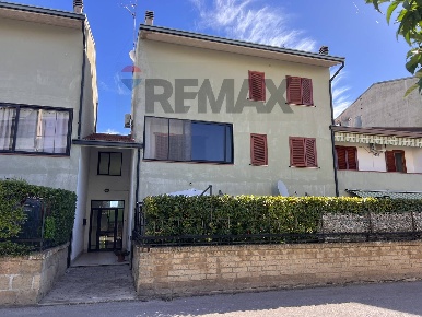 Foto Duplex in Via Gabriele D'Annunzio 6, Lanciano Centro di 145 m²