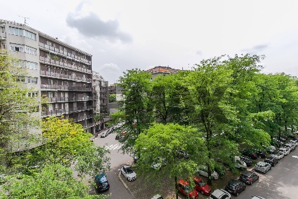 Foto Appartamento in Via Pisanello 4, Milano Gambara di 55 m² con 2 locali