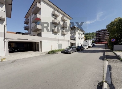 Foto Appartamento in Via Nazionale 553, Altino Selva di 110 m² con 6 locali