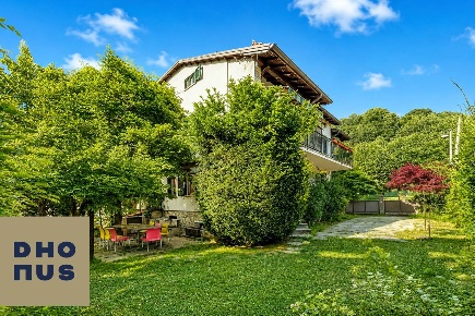 Foto Villa unifamiliare in Via Strada Vecchia 17, Bergamo Loreto di 325 m²