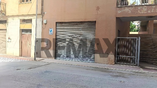 Foto Magazzino in Via Firenze 4, Erice Casa Santa di 130 m² con 1 locali
