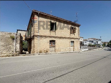 Foto Case semi ndipendenti in Contrada Santa Liberata snc, Lanciano Centro