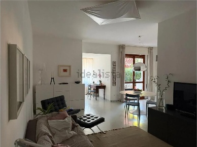 Foto Appartamento a Carrara Marina di Carrara di 100 m² con 3 locali