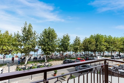 Foto Appartamento a Arona Centro con 3 locali in vendita