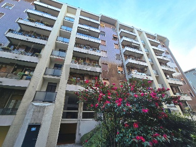Foto Appartamento in Viale Suzzani 8, Milano Ca' Granda di 118 m²