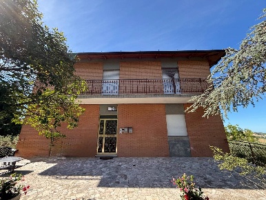 Foto Appartamento in Contrada Salette 72, Fermo Centro di 142 m² in vendita
