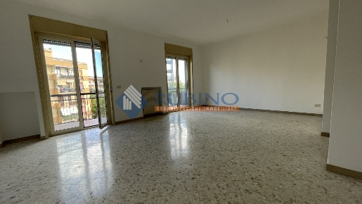 Foto Appartamento in via Giacomo Tauro  3/e, Bari Poggiofranco di 134 m²