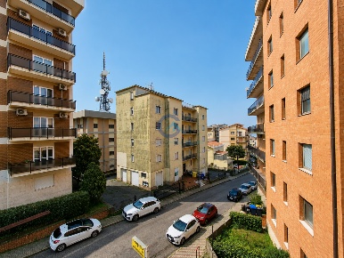 Foto Appartamento in Via Madonna dei Cieli 81, Catanzaro di 195 m²