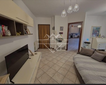 Foto Appartamento a Carrara Stadio, Sant'Antonio, Marasio di 75 m²