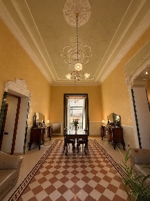 Foto Appartamento a Salerno Centro Storico - Teatro Verdi di 170 m²