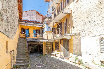 Foto Case semi ndipendenti in Via del Castello 34, Palazzo Canavese