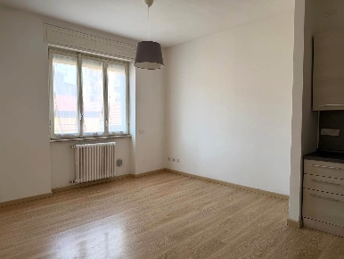 Foto Appartamento in VIA UGO FOSCOLO 7, Sesto San Giovanni di 53 m²