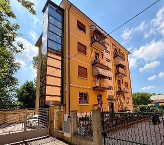 Foto Appartamento in VIA TRIUMVIRATO  11, Bologna Borgo Panigale di 82 m²