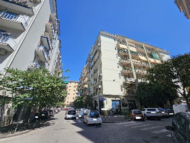 Foto Appartamento a Salerno Torrione di 90 m² con 3 locali in vendita