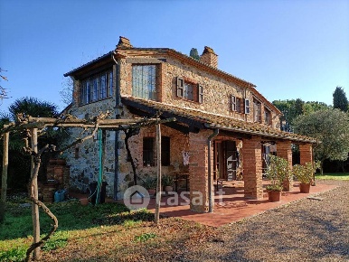 Foto Rustico a Castiglione della Pescaia Castiglione Paese di 160 m²