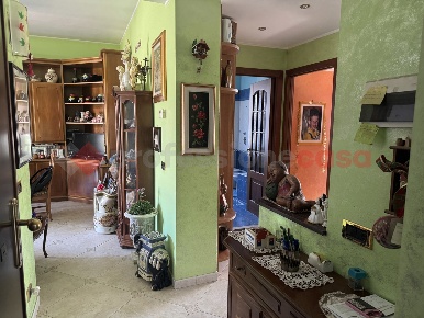 Foto Appartamento in Via Ticino 6, Senago di 84 m² con 3 locali in vendita