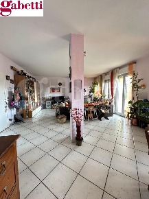 Foto Appartamento a Asciano di 131 m² con 7 locali in vendita