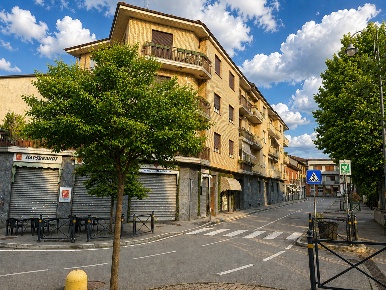 Foto Appartamento in Amedeo Gioliti, Pianezza Centro di 92 m² con 4 locali