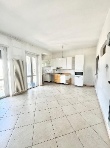 Foto Appartamento in Via Fogazzaro 18, Grugliasco Centro di 75 m²