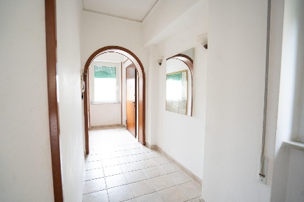 Foto Appartamento a Carrara di 95 m² con 5 locali in vendita