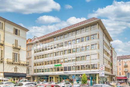 Foto Appartamento in Via GUARINO GUARINI 4, Torino Via Roma di 136 m²